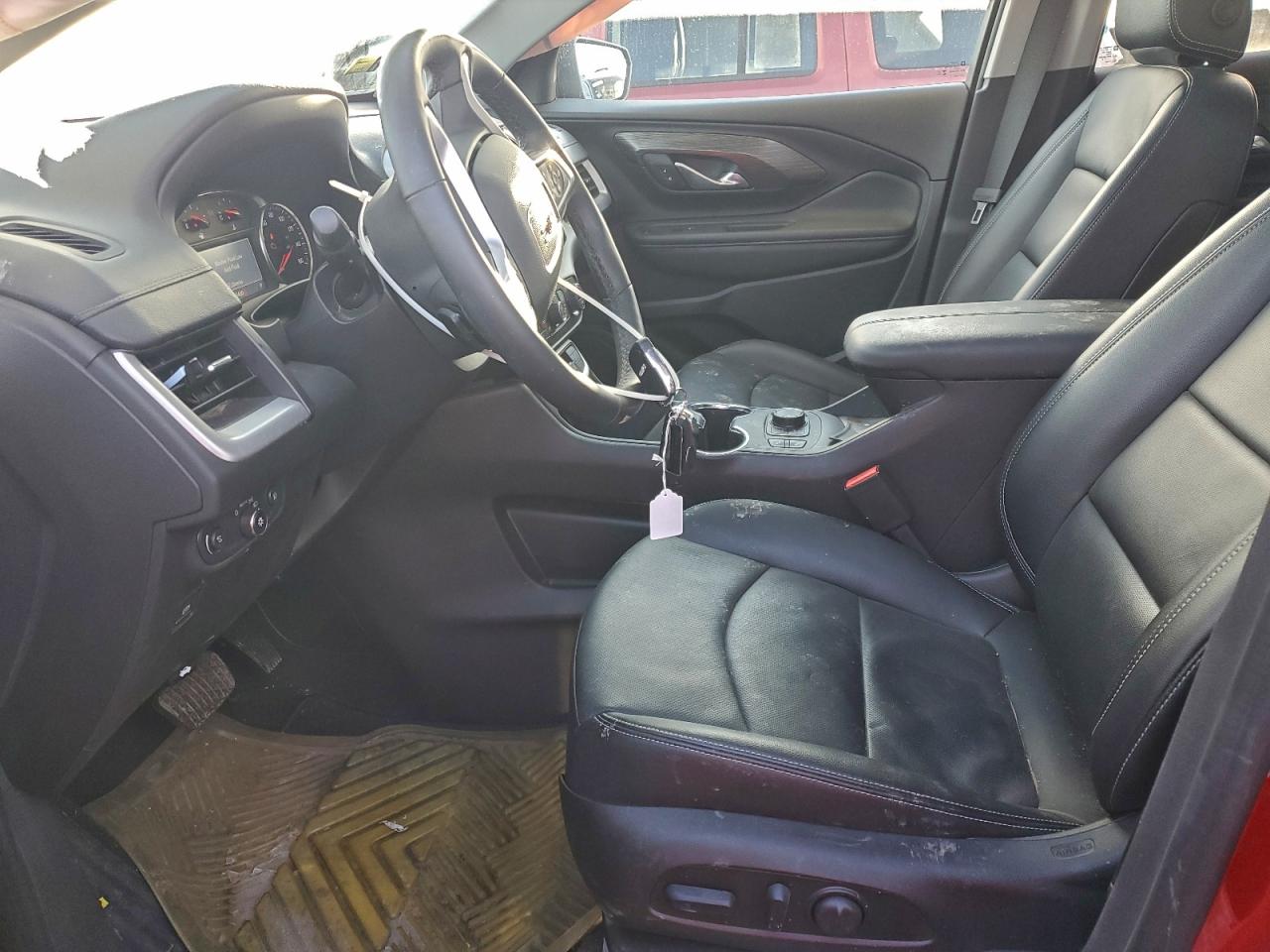 2024 GMC TERRAIN SLT photo 7