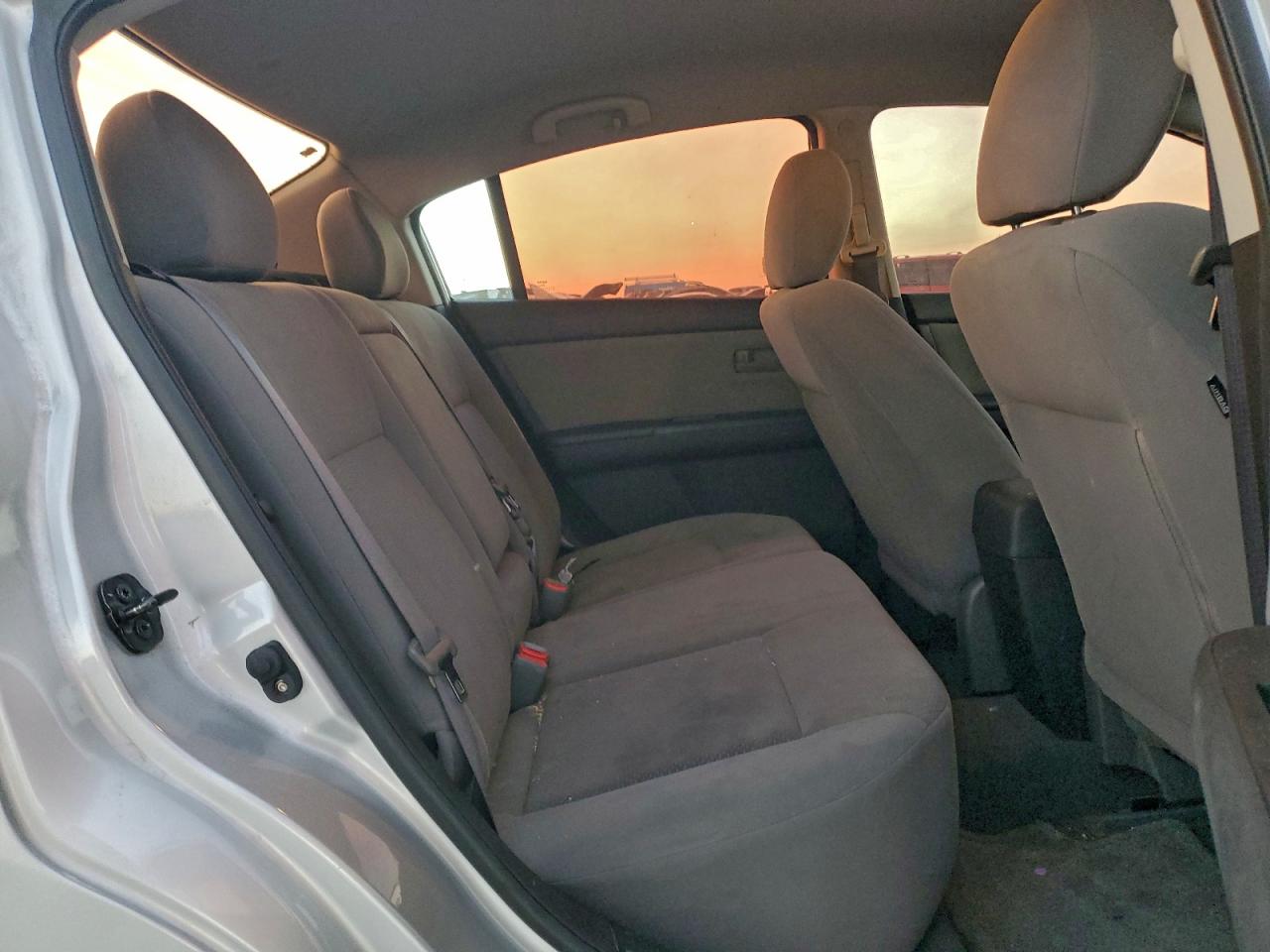 2012 NISSAN SENTRA 2.0 photo 10