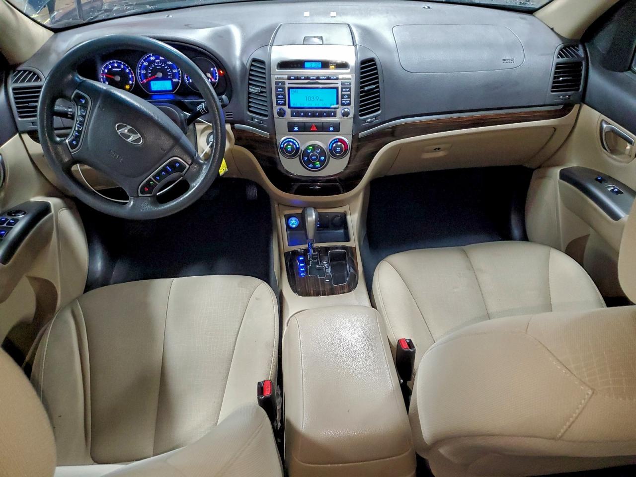 2011 HYUNDAI SANTA FE GLS photo 8