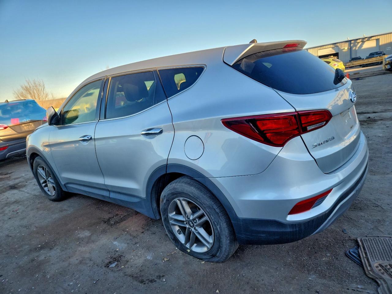 2018 HYUNDAI SANTA FE SPORT photo 2