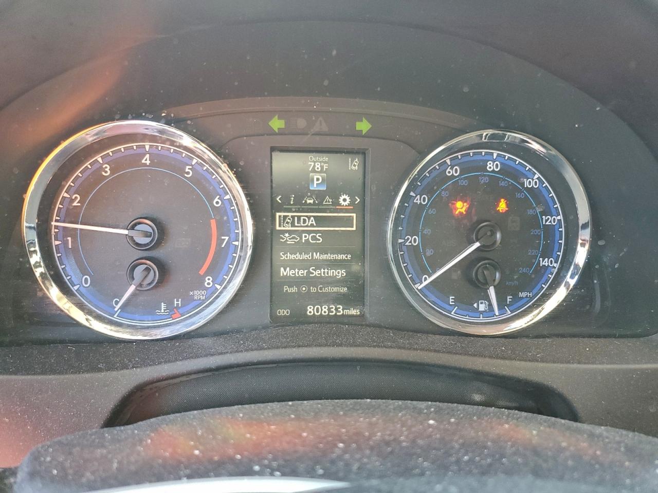 2018 TOYOTA COROLLA L photo 9