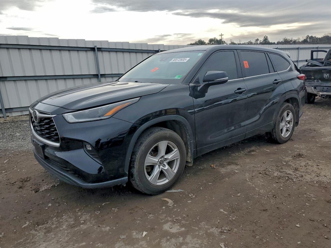 2021 TOYOTA HIGHLANDER