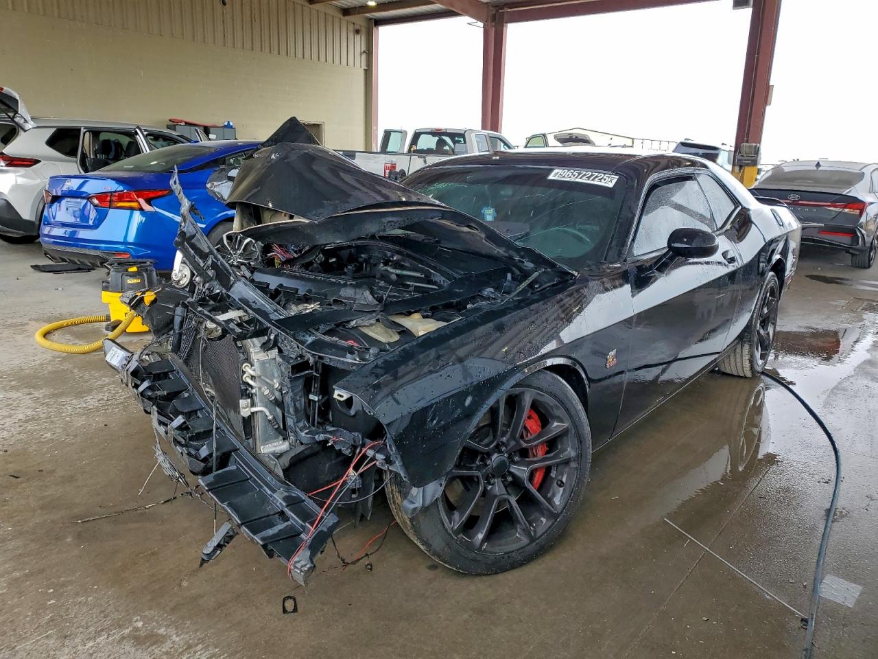 2016 DODGE CHALLENGER