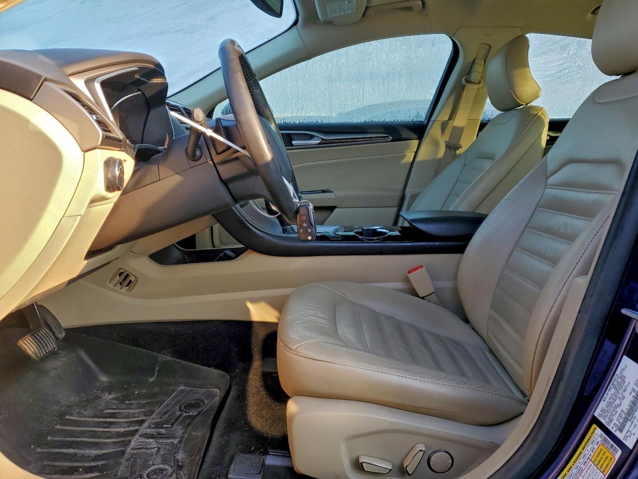 2016 FORD FUSION SE photo 7