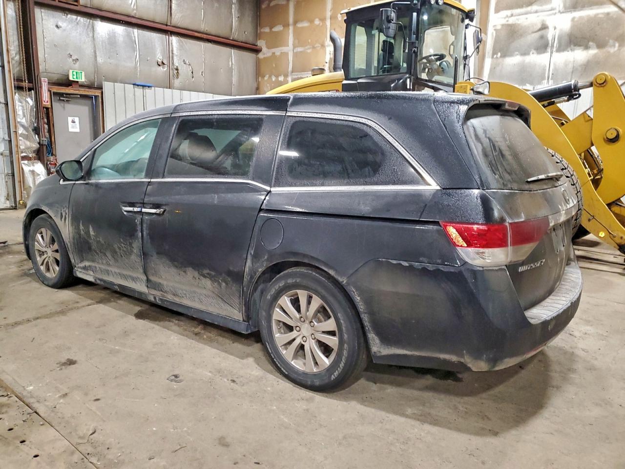 2016 HONDA ODYSSEY EXL photo 2
