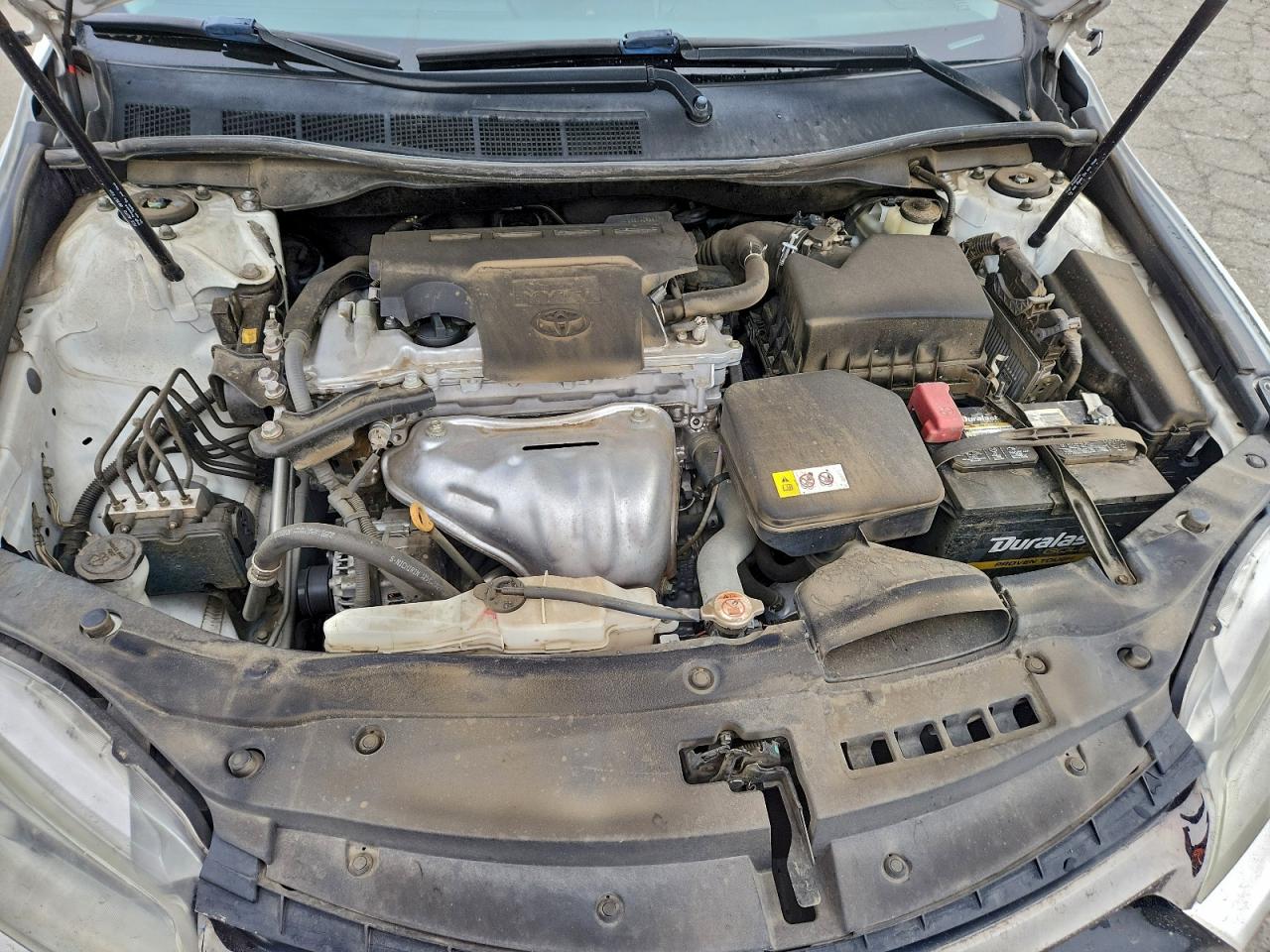 2017 TOYOTA CAMRY LE photo 11
