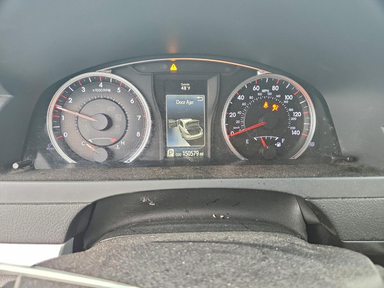 2017 TOYOTA CAMRY LE photo 9