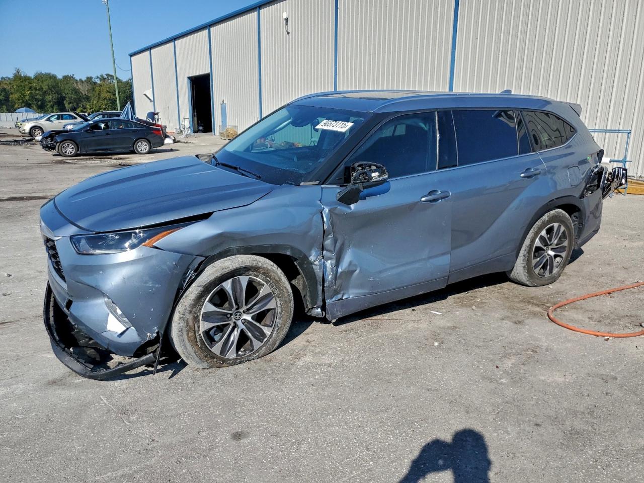 2021 TOYOTA HIGHLANDER