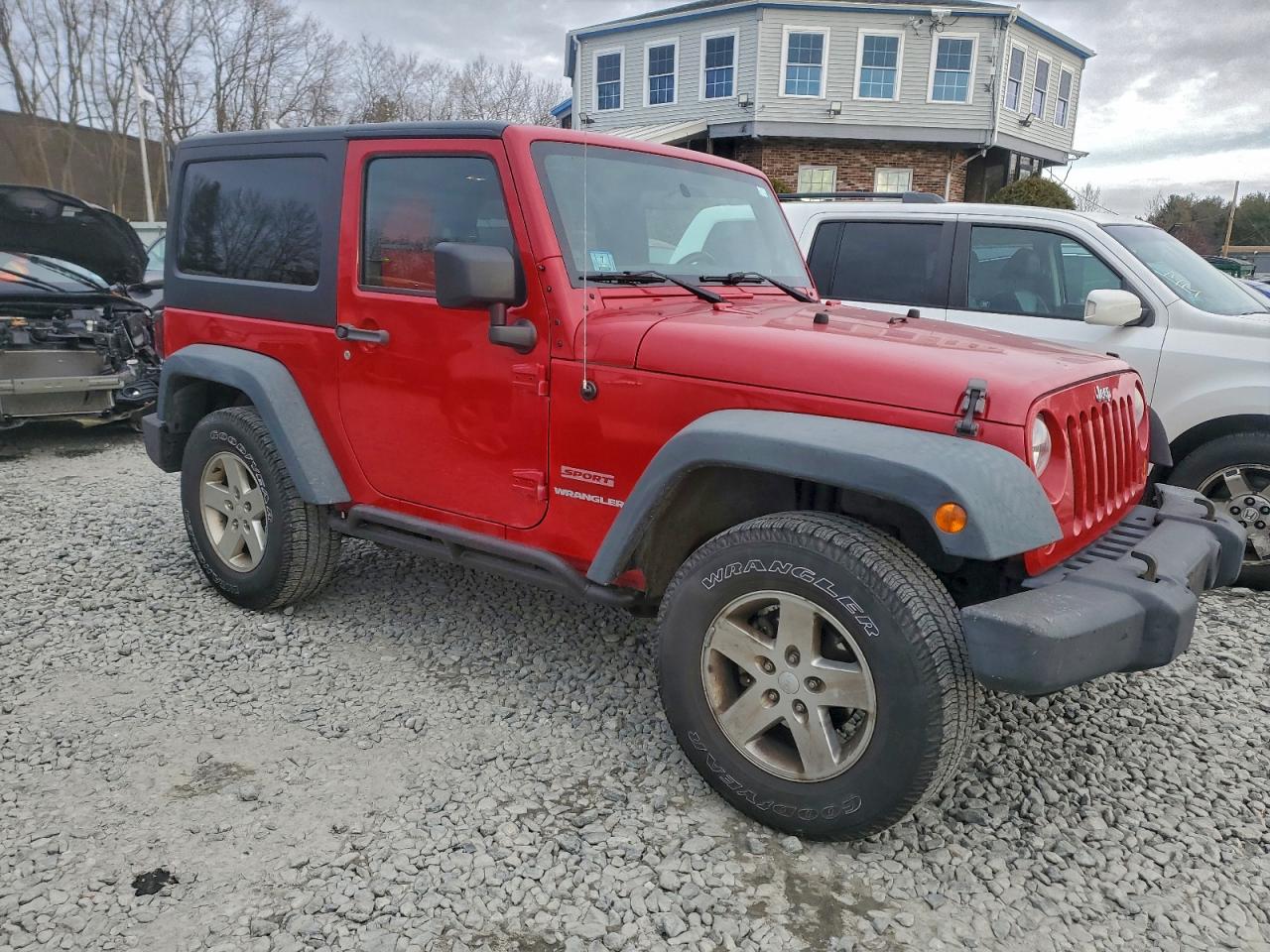 2011 JEEP WRANGLER SPORT photo 4