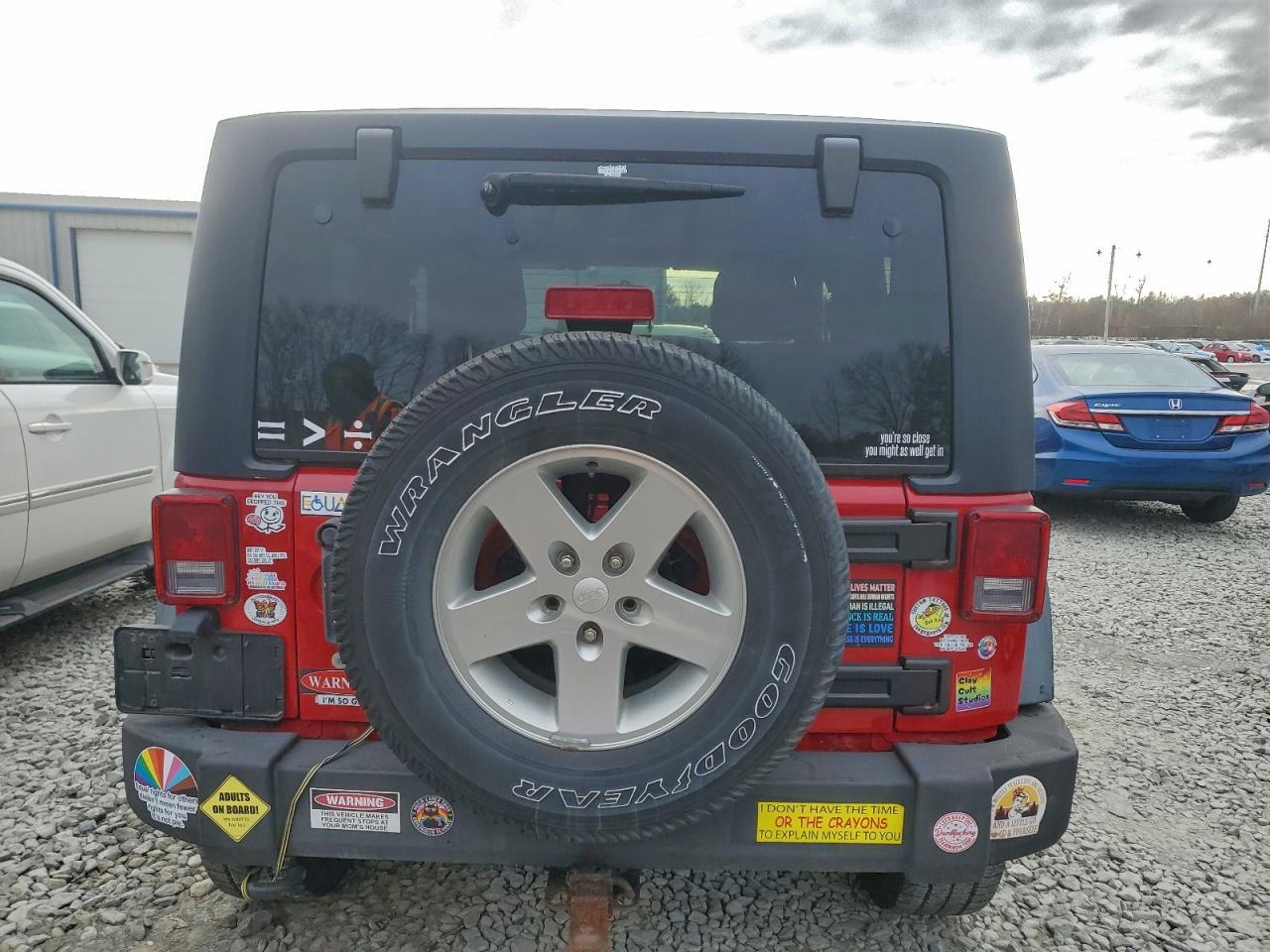 2011 JEEP WRANGLER SPORT photo 6