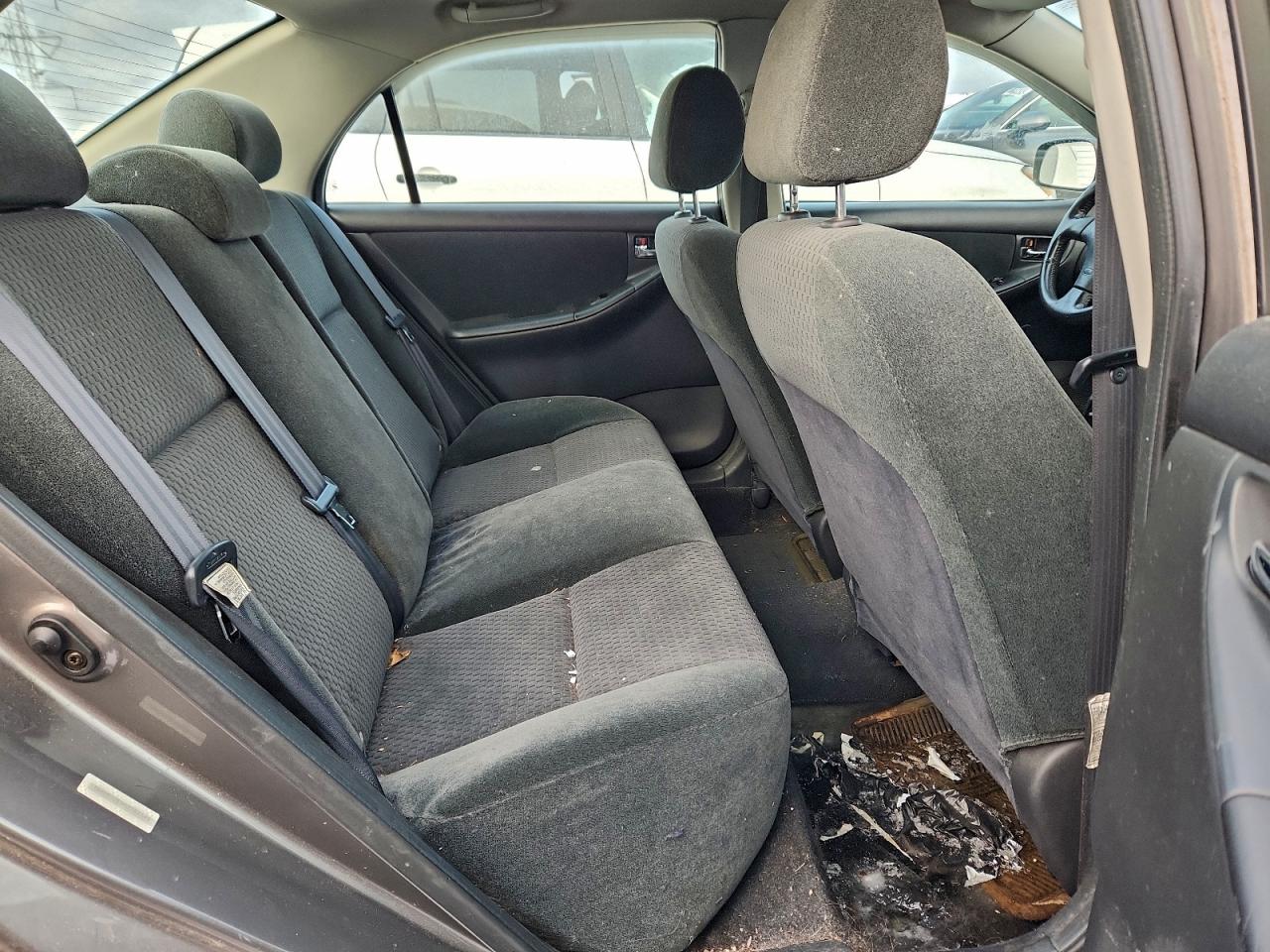 2006 TOYOTA COROLLA CE photo 10