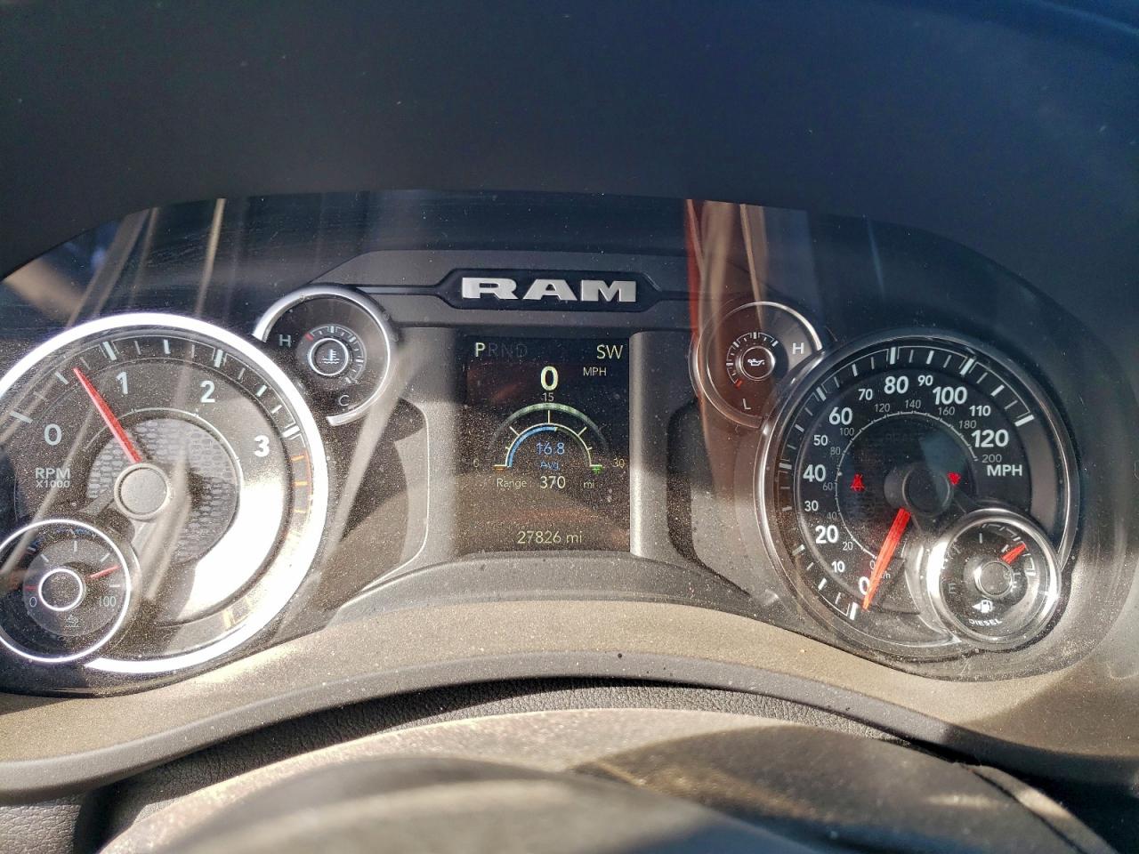 2021 RAM 3500 BIG HORN photo 8