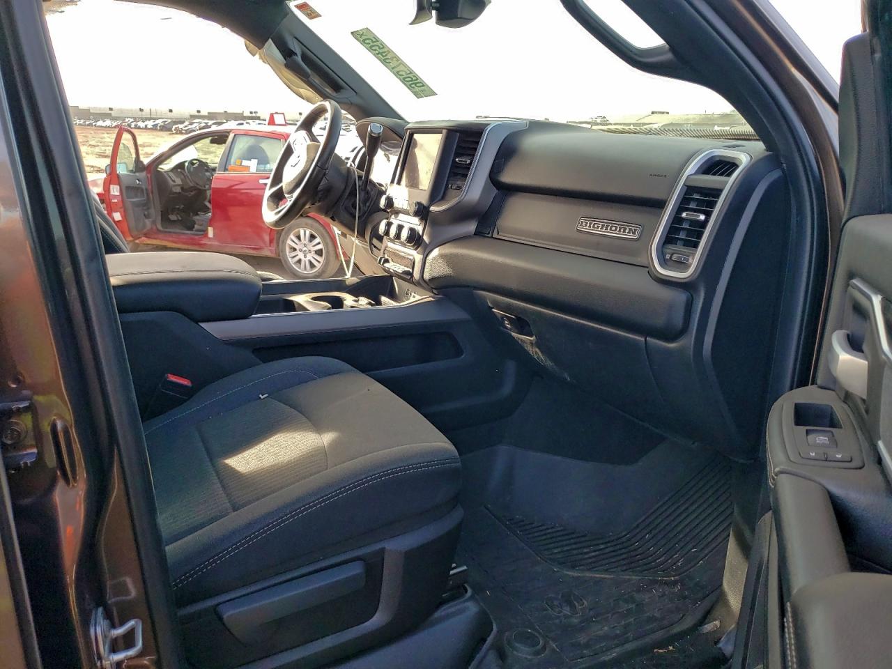 2021 RAM 3500 BIG HORN photo 5