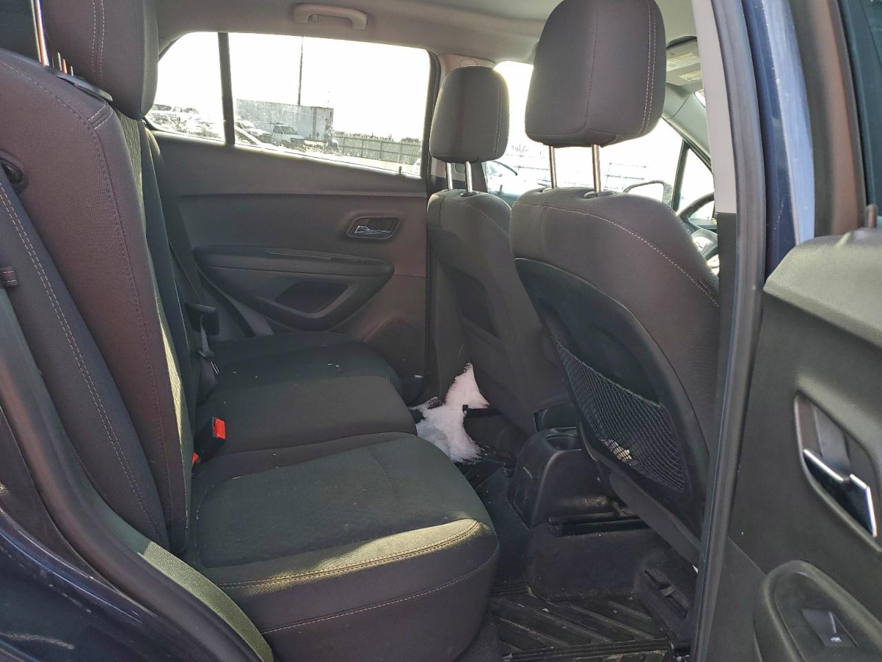 2019 CHEVROLET TRAX LS photo 11