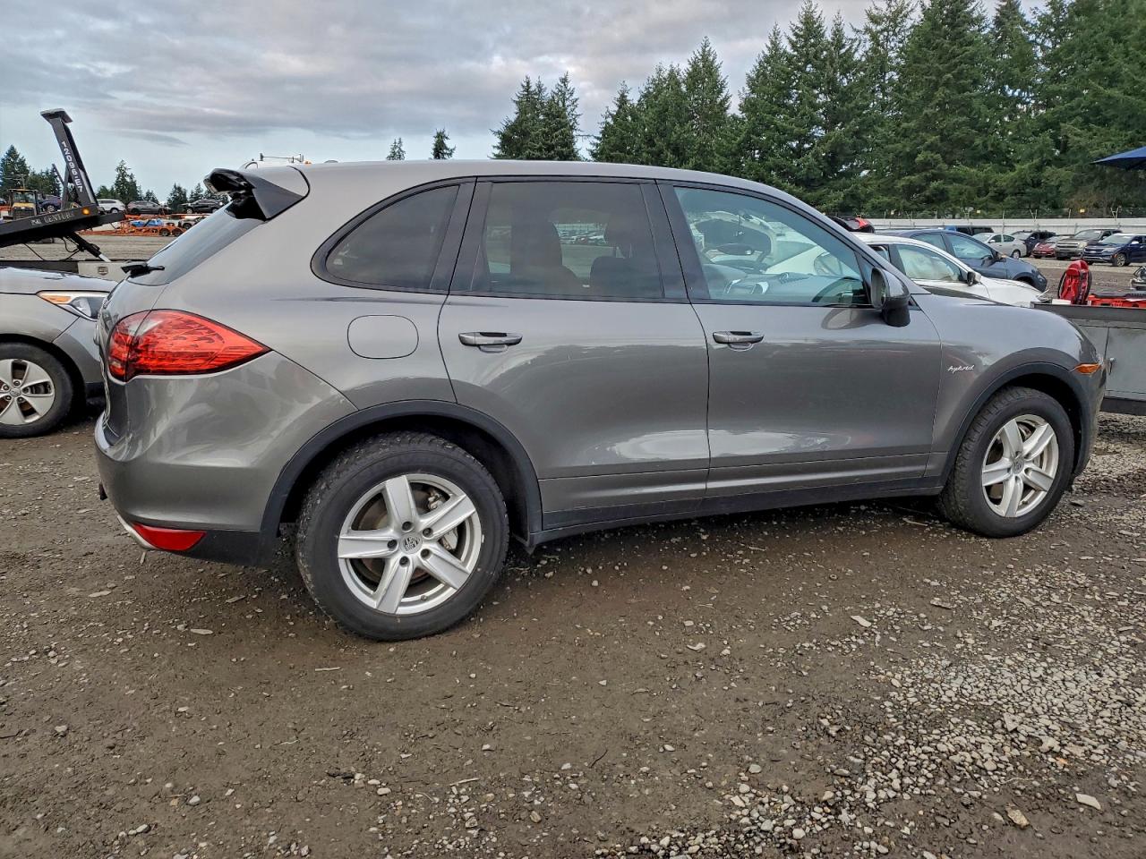 2012 PORSCHE CAYENNE S HYBRID photo 3
