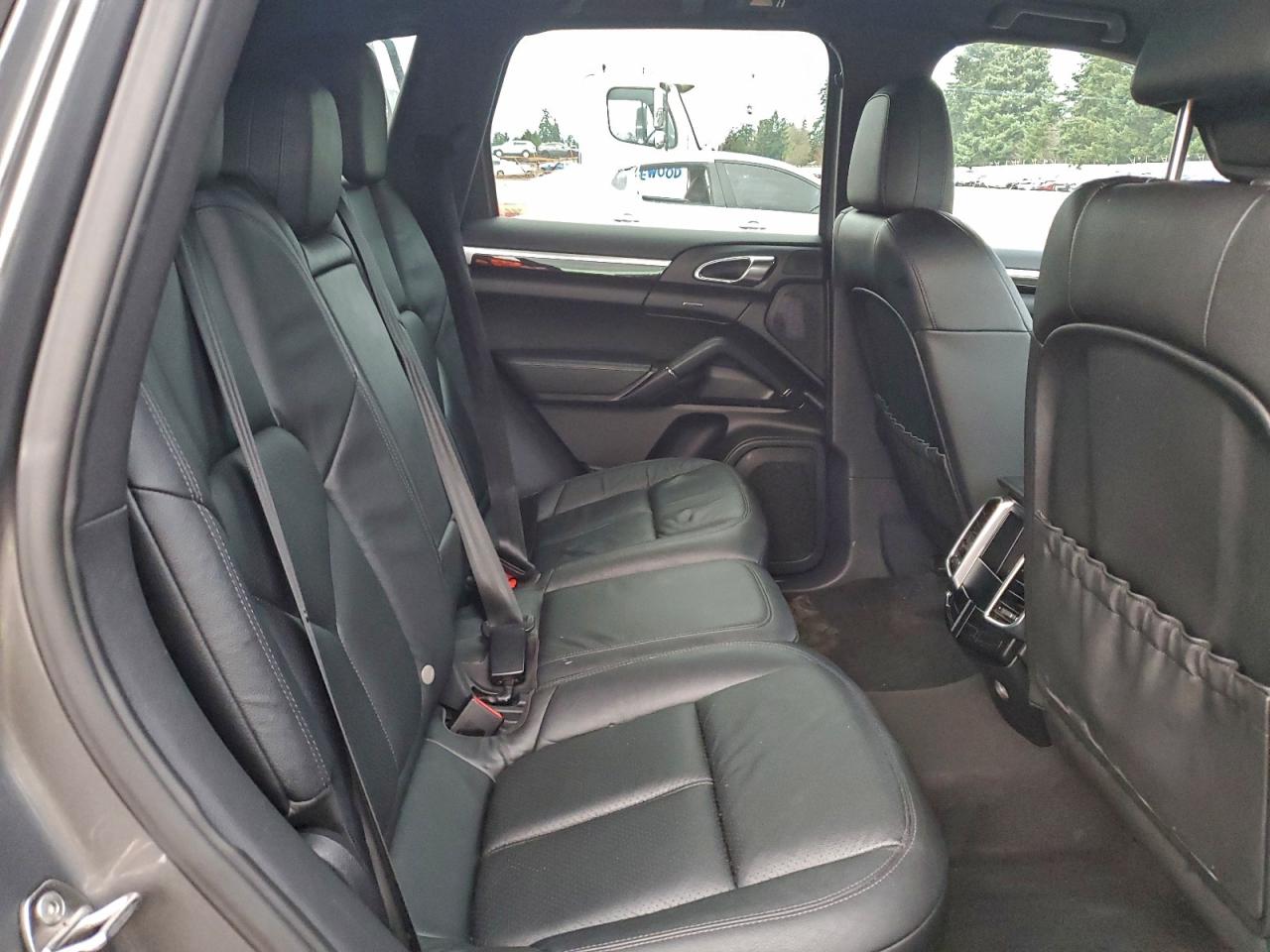 2012 PORSCHE CAYENNE S HYBRID photo 11