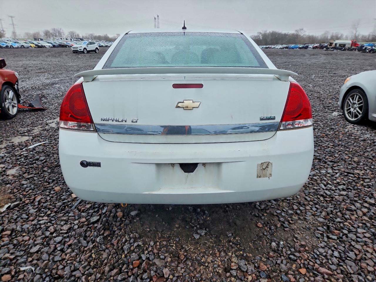 2011 CHEVROLET IMPALA LT photo 6