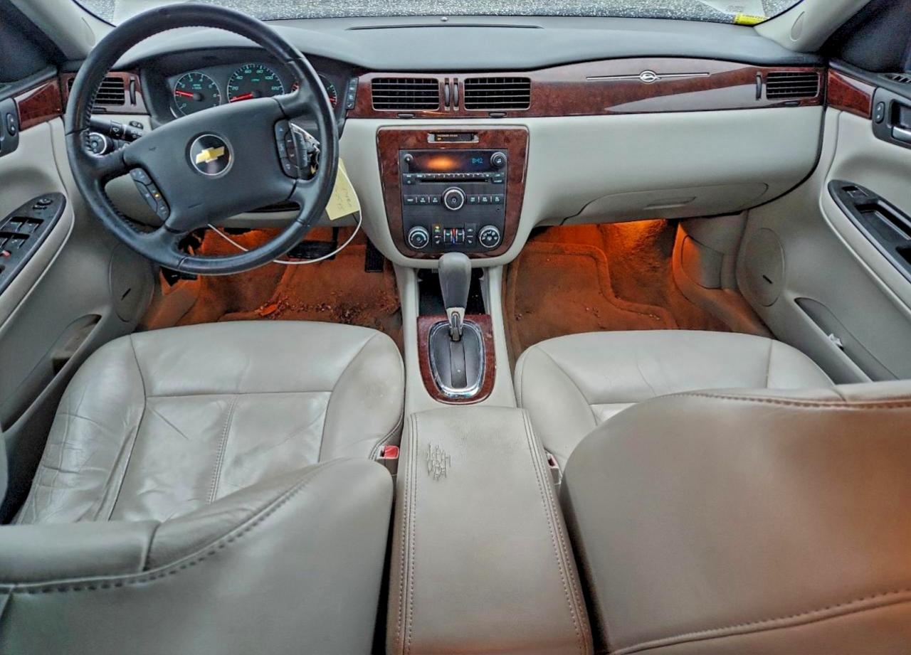 2011 CHEVROLET IMPALA LT photo 8