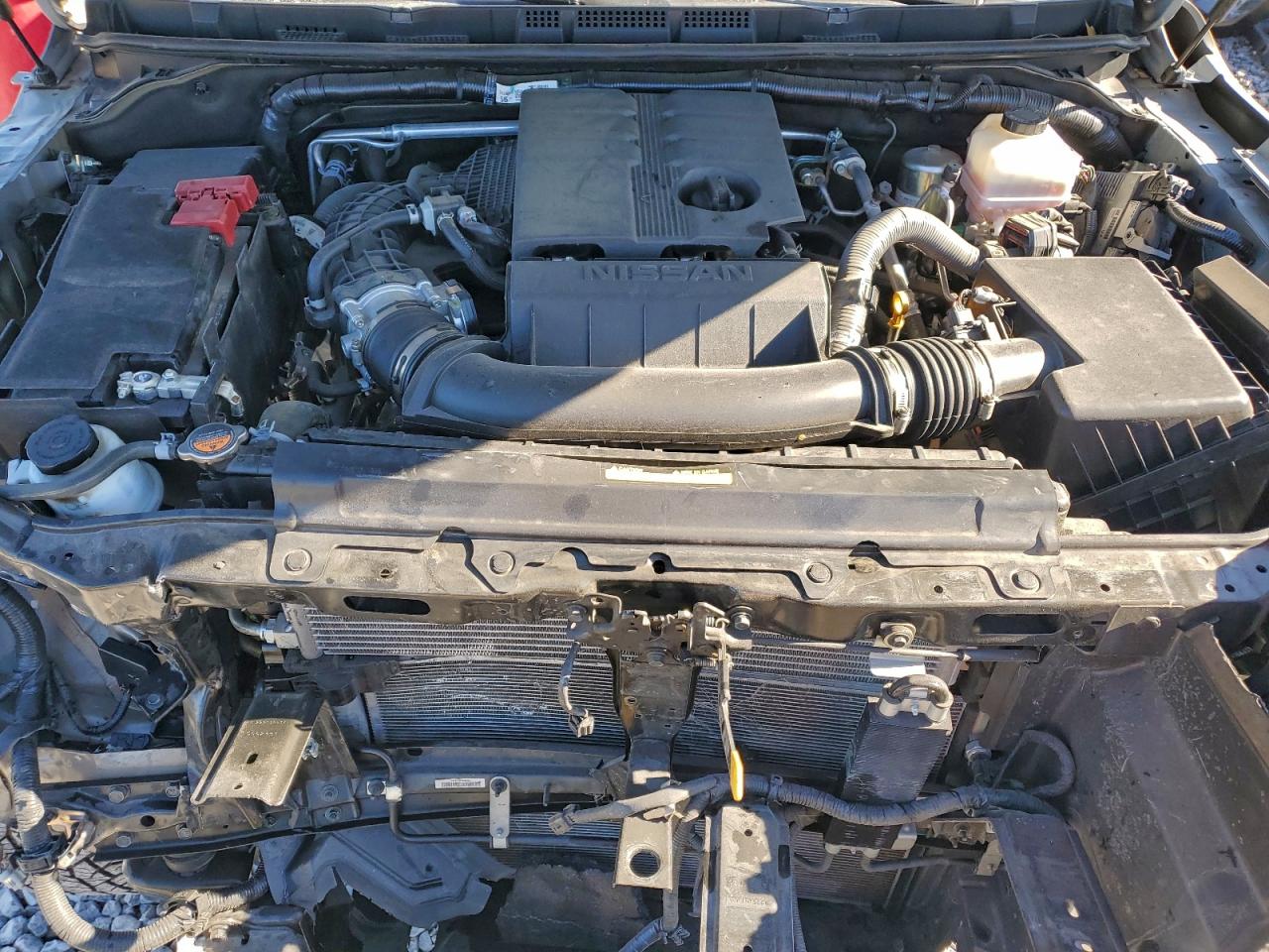 2024 NISSAN FRONTIER PRO-4X photo 11