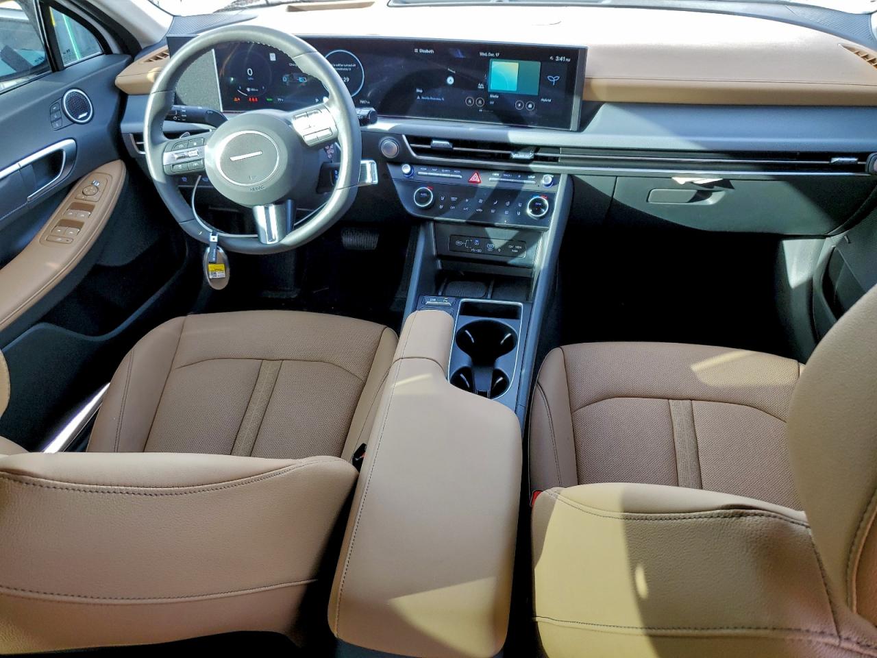 2025 HYUNDAI SONATA HYBRID photo 8