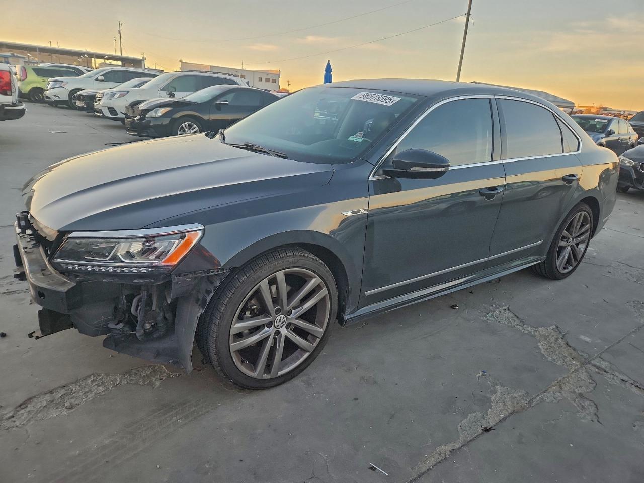 2017 VOLKSWAGEN PASSAT