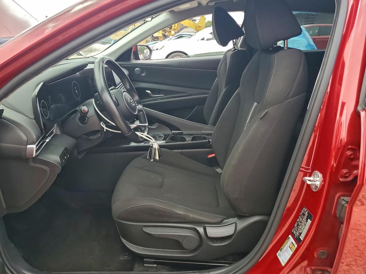 2023 HYUNDAI ELANTRA SEL photo 7