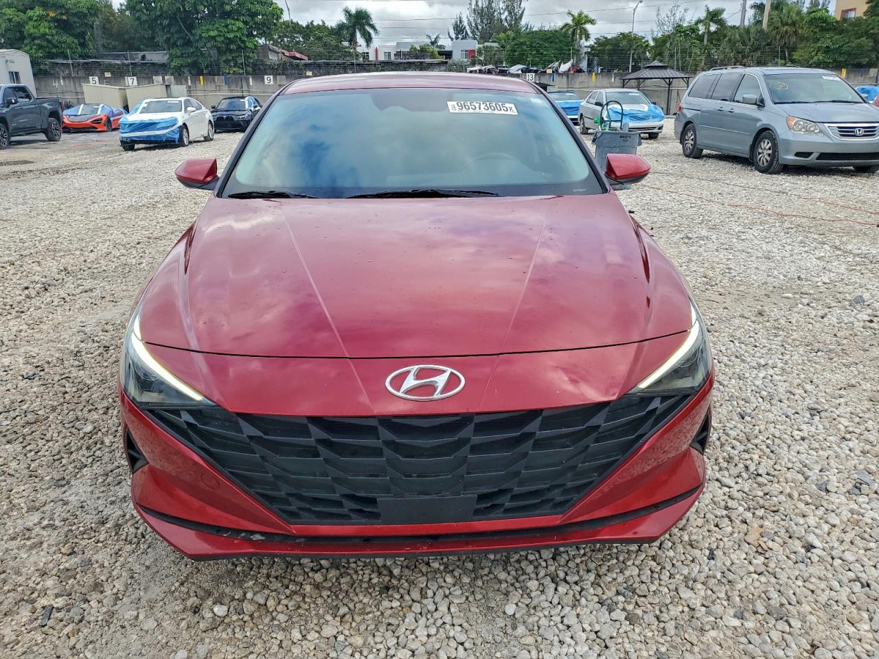 2023 HYUNDAI ELANTRA SEL photo 5