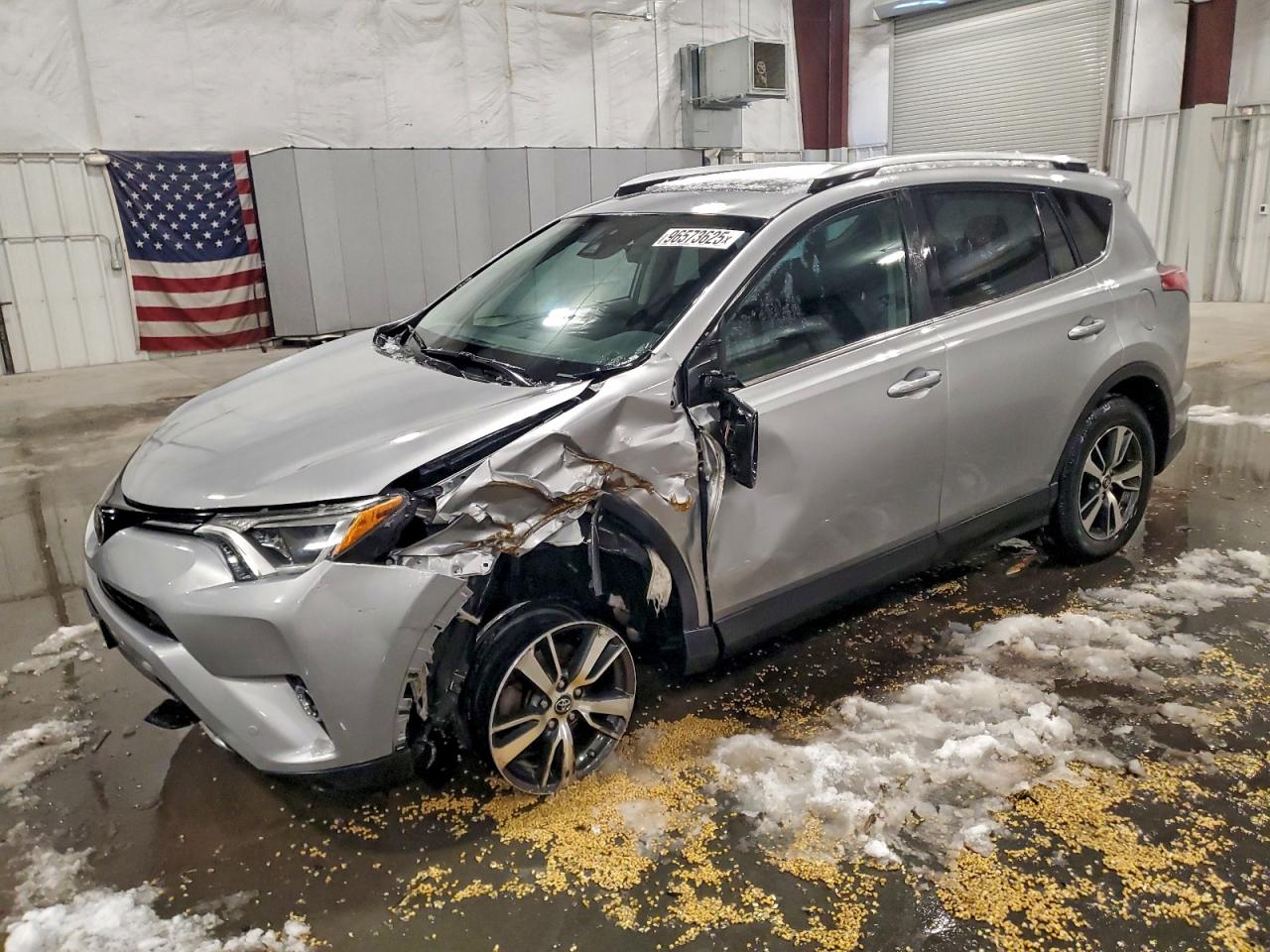 2016 TOYOTA RAV4