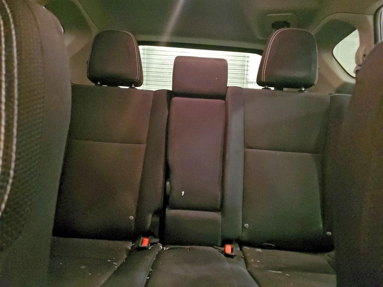 2016 TOYOTA RAV4 XLE photo 10