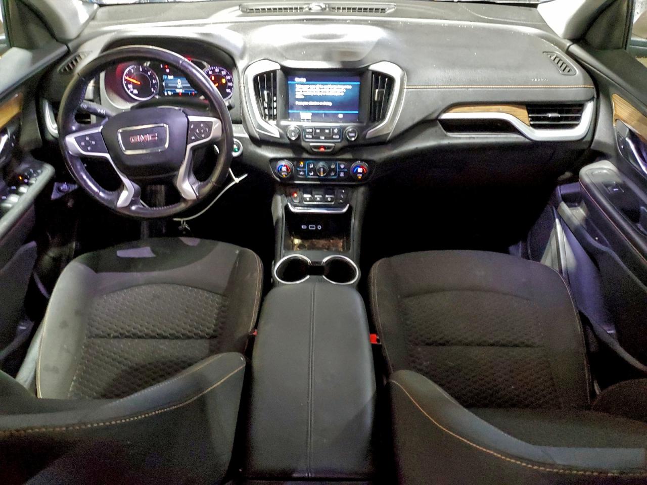 2018 GMC TERRAIN SLE photo 8