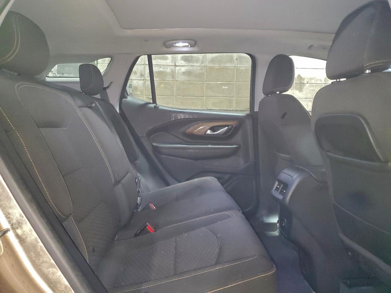 2018 GMC TERRAIN SLE photo 11