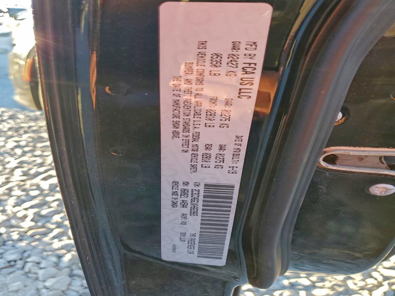 2019 CHRYSLER 300 S photo 12