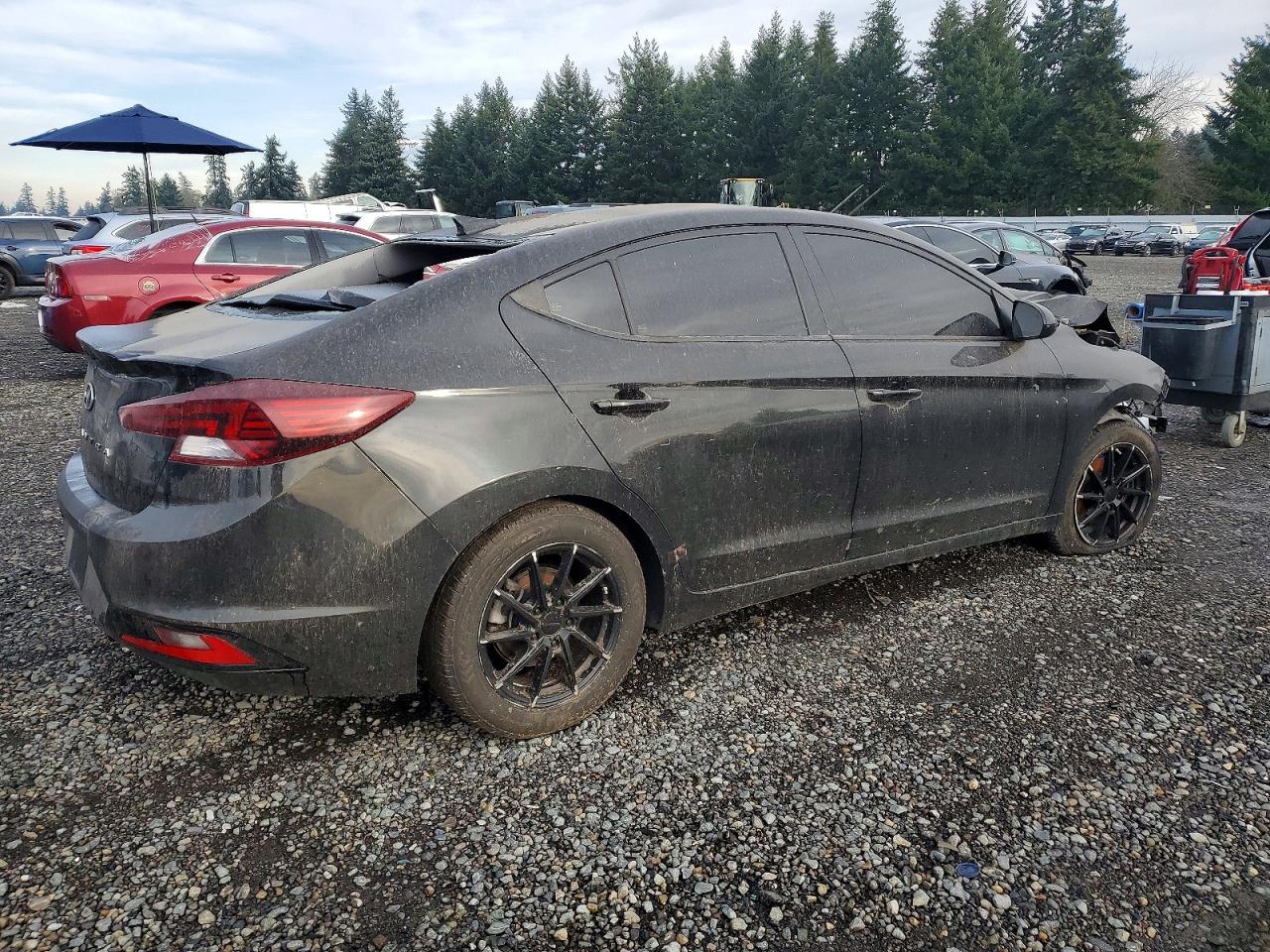 2020 HYUNDAI ELANTRA SEL photo 3