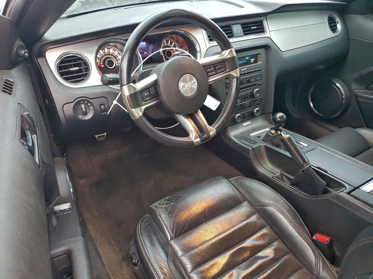 2013 FORD MUSTANG GT photo 8