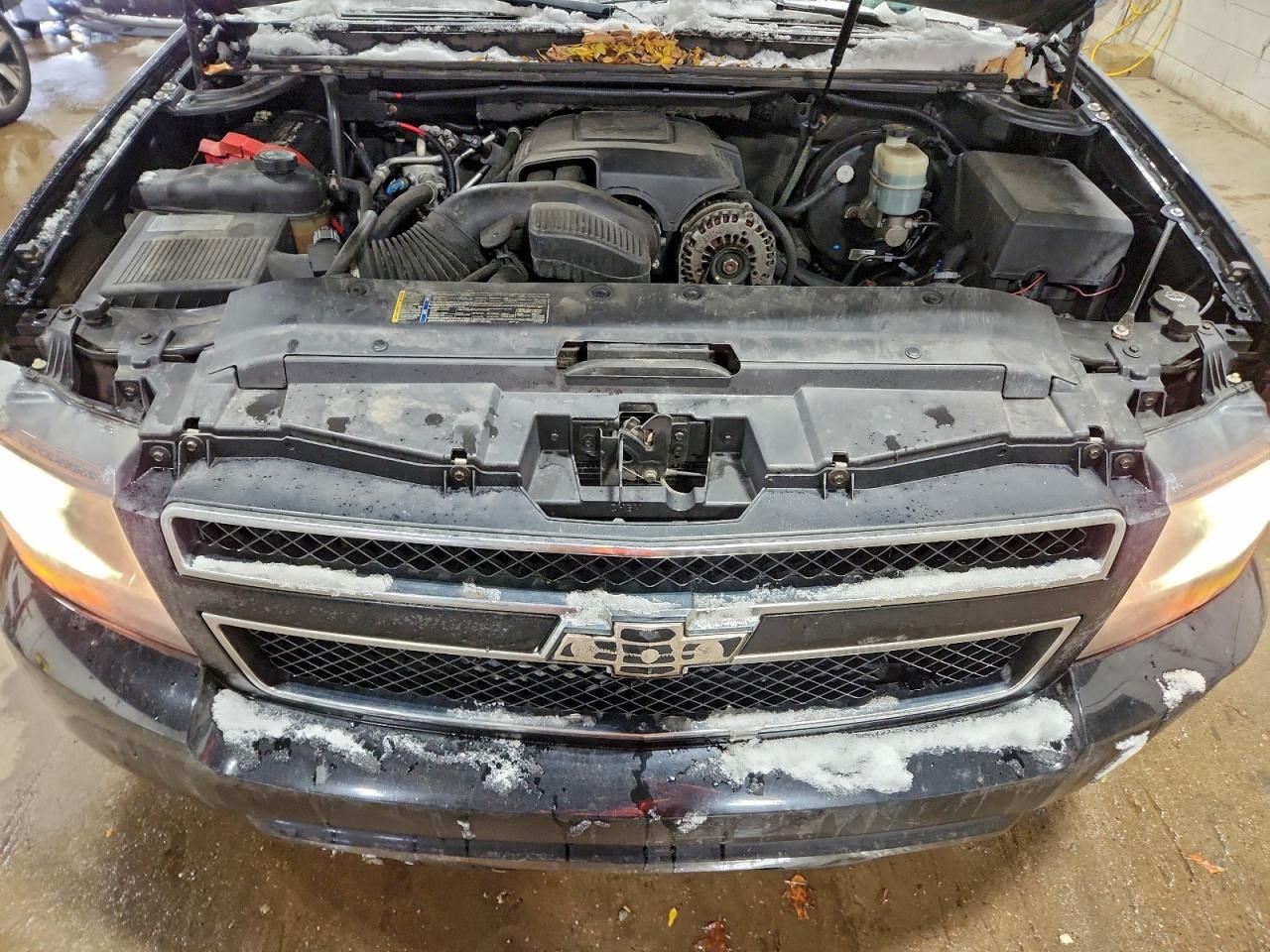 2009 CHEVROLET SUBURBAN K1500 LS photo 12