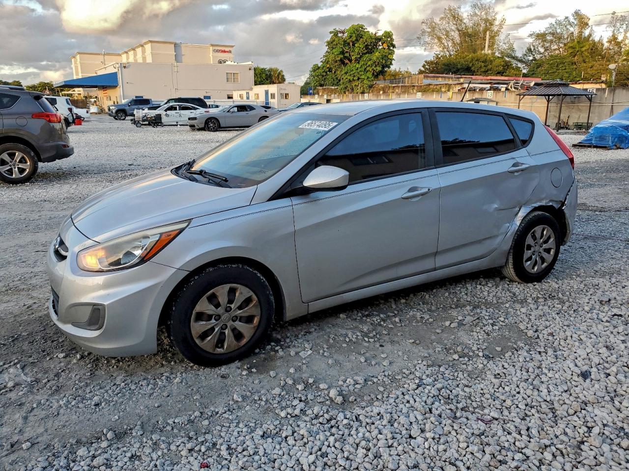 2016 HYUNDAI ACCENT