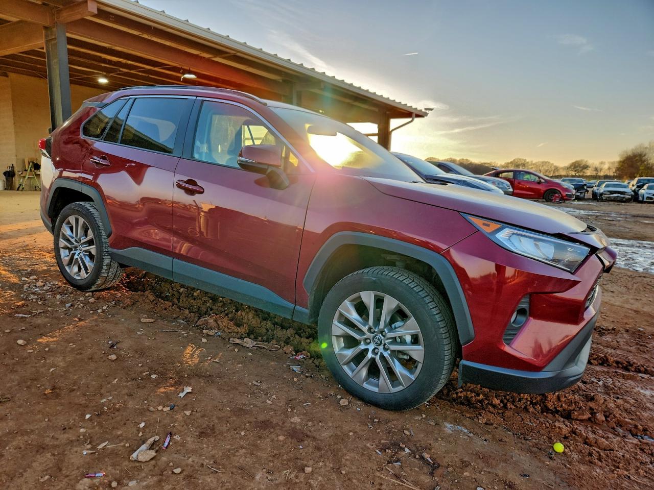 2021 TOYOTA RAV4 XLE PREMIUM photo 4