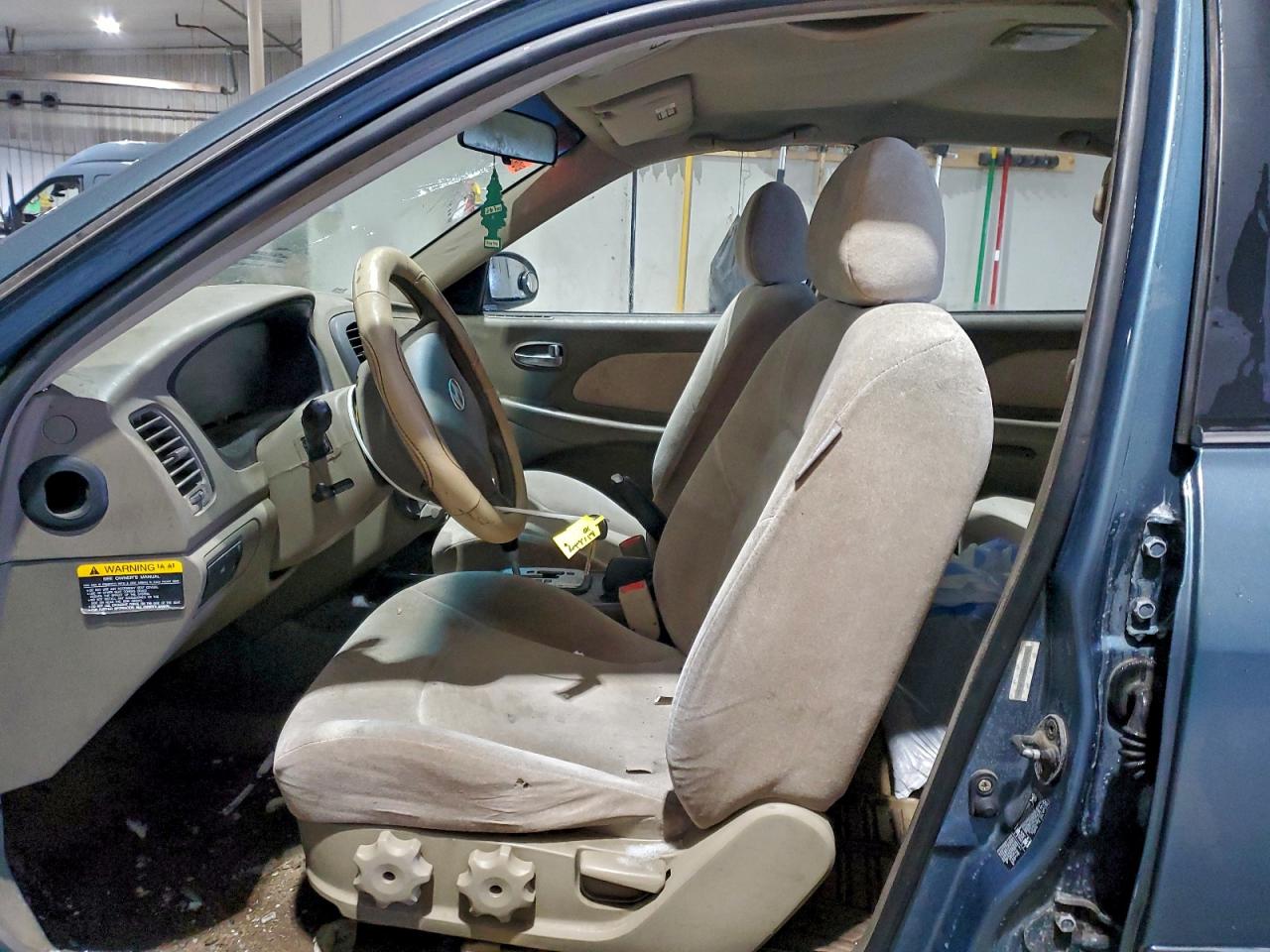 2005 HYUNDAI SONATA GL photo 7