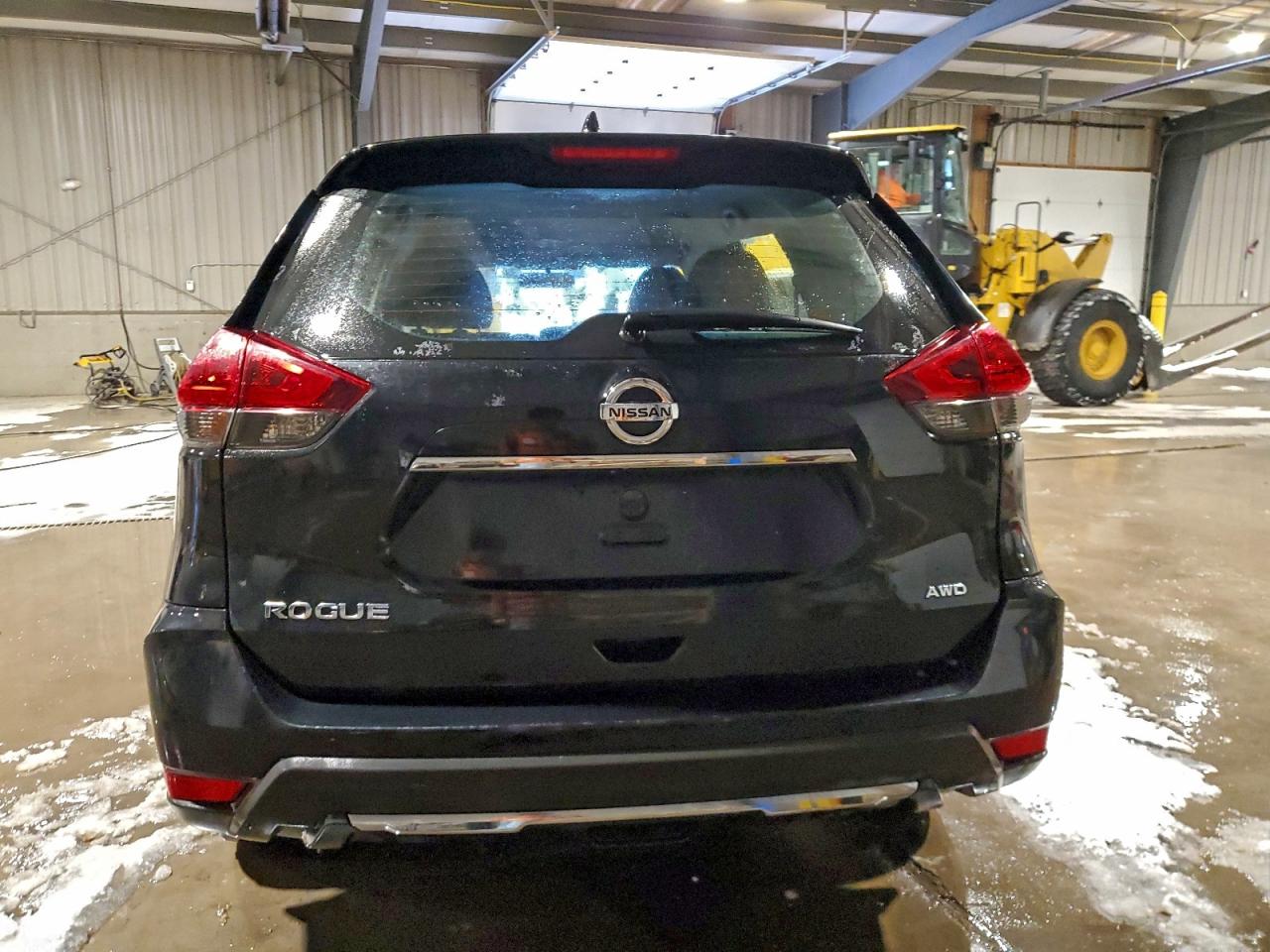 2017 NISSAN ROGUE S photo 6