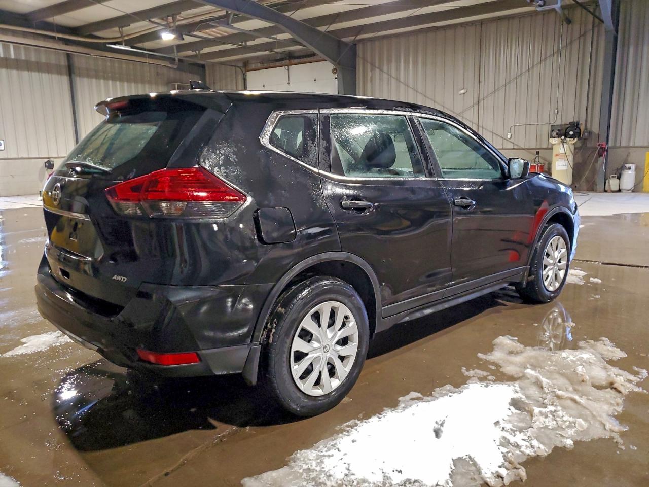 2017 NISSAN ROGUE S photo 3