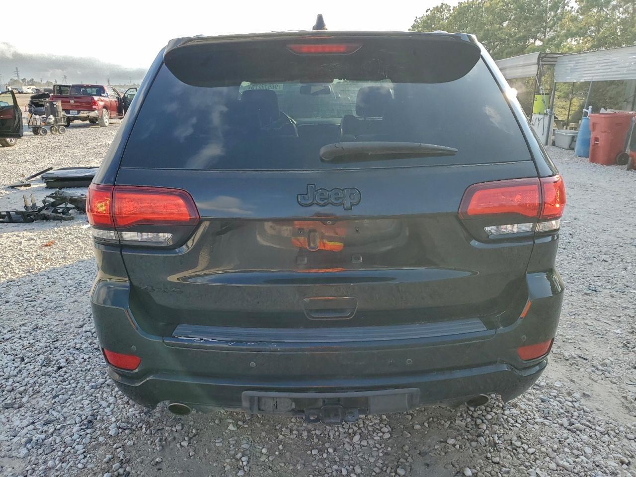 2015 JEEP GRAND CHEROKEE LAREDO photo 6