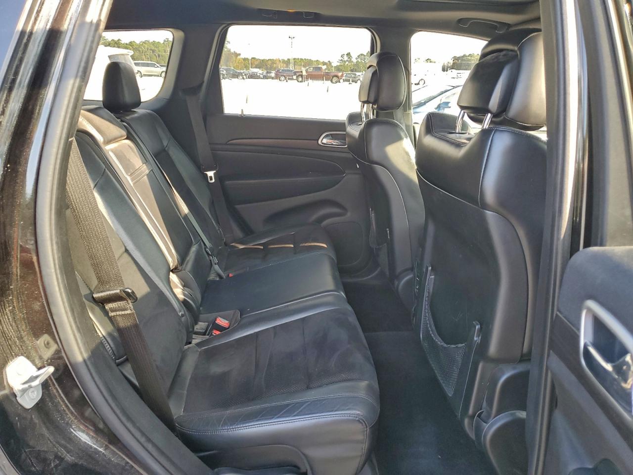 2015 JEEP GRAND CHEROKEE LAREDO photo 11