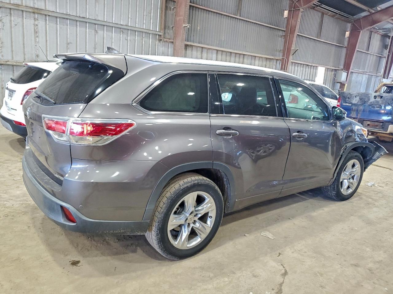 2014 TOYOTA HIGHLANDER LIMITED photo 3