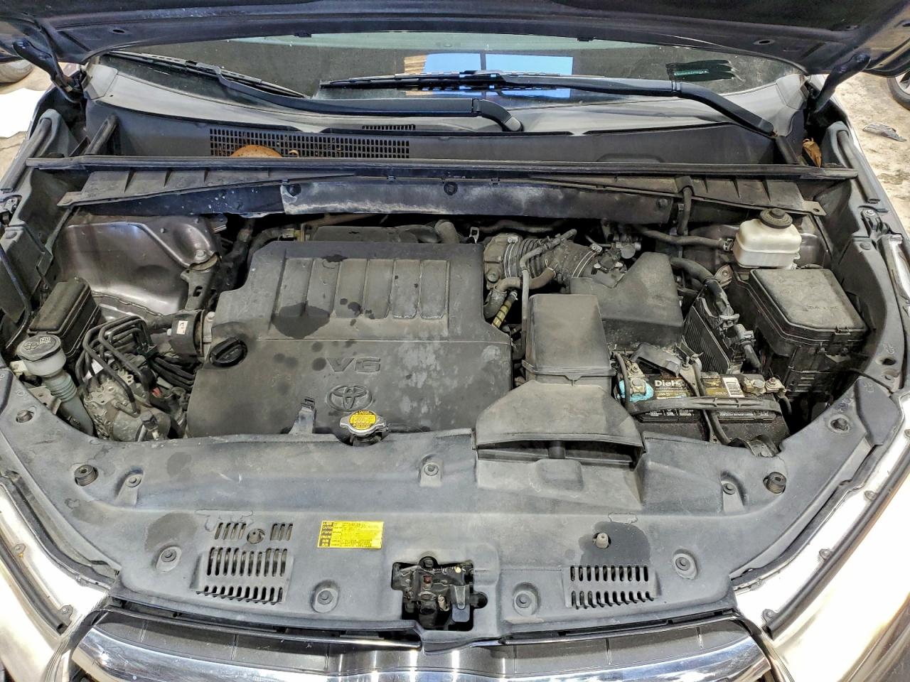 2014 TOYOTA HIGHLANDER LIMITED photo 12