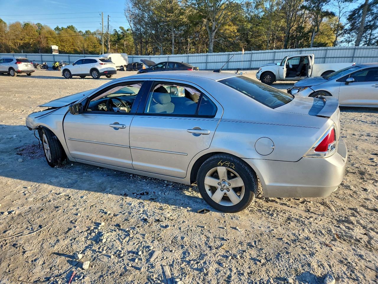 2009 FORD FUSION SE photo 2