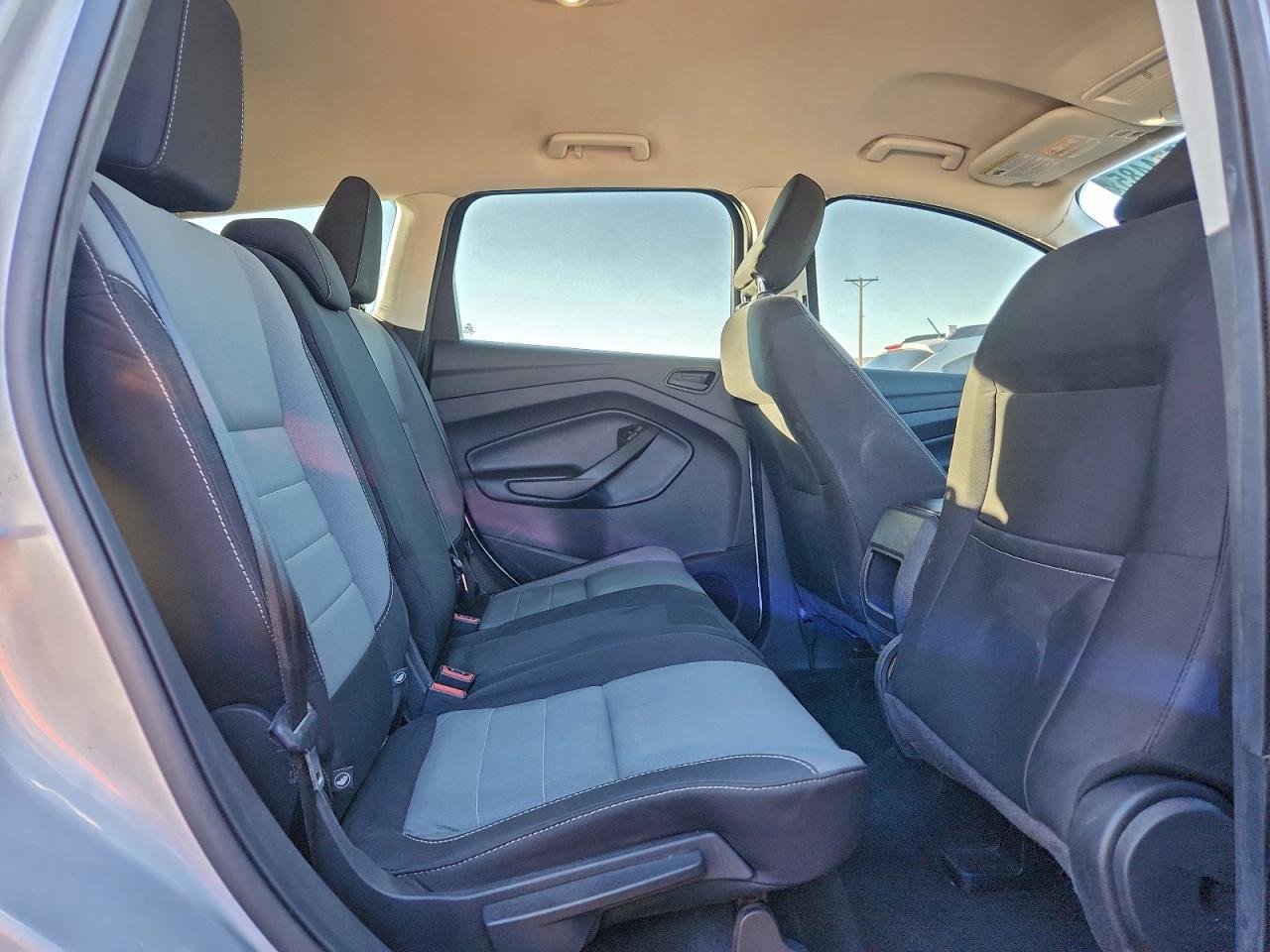 2019 FORD ESCAPE S photo 11