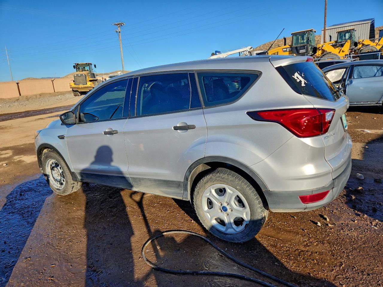 2019 FORD ESCAPE S photo 2