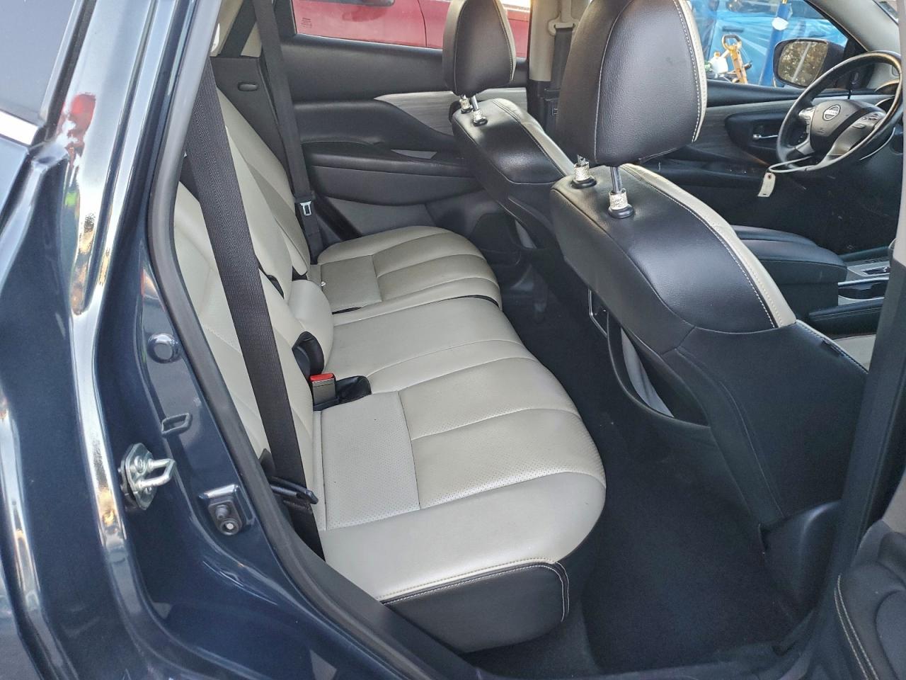 2018 NISSAN MURANO PLATINUM photo 11