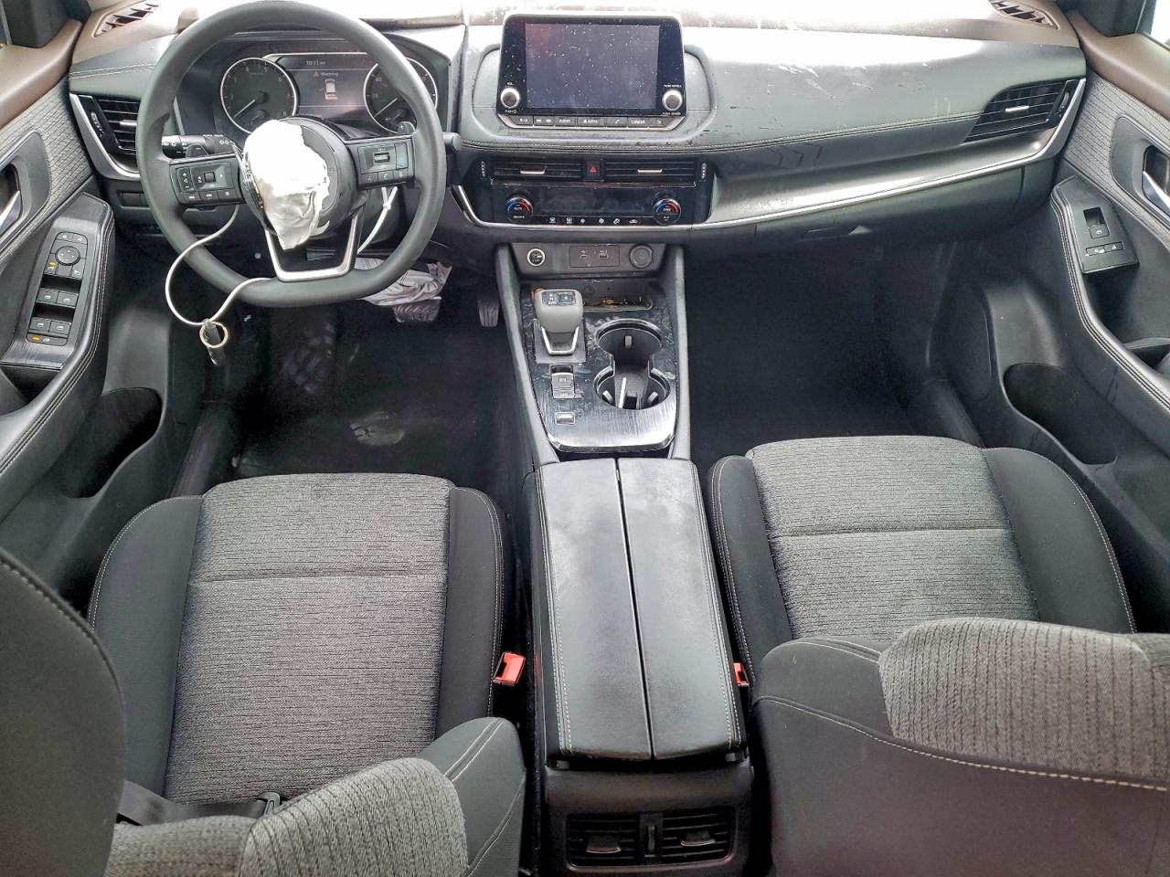 2021 NISSAN ROGUE SV photo 8