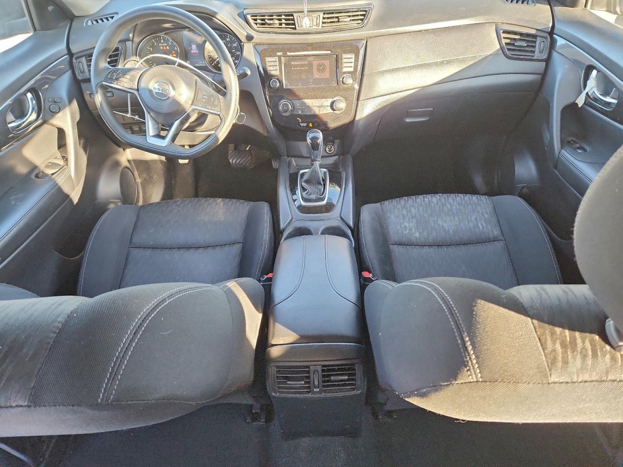 2018 NISSAN ROGUE S photo 8
